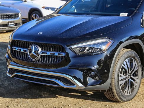New 2025 Mercedes-Benz GLA 250 4MATIC image 7