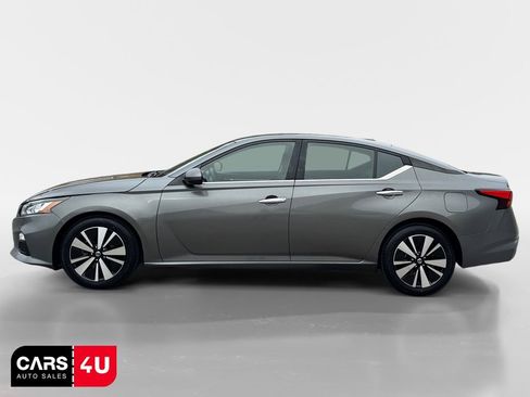Used 2021 Nissan Altima 2.5 SV FWD image 4