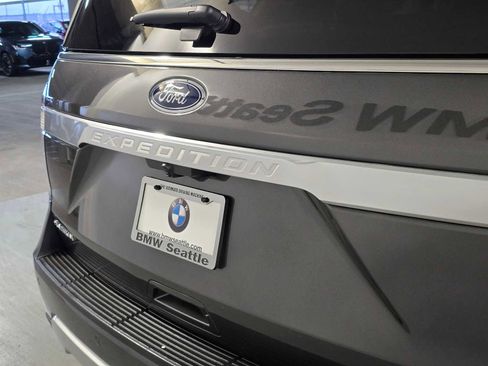 Used 2020 Ford Expedition Platinum image 7