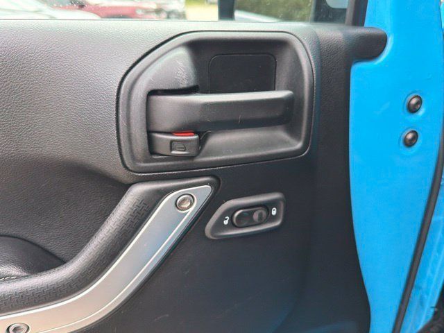 Used 2017 Jeep Wrangler Unlimited Sahara w/ Quick Order Package 24E Chief AWD/4WD image 18