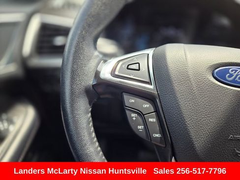 Used 2024 Ford Edge SEL AWD/4WD image 25