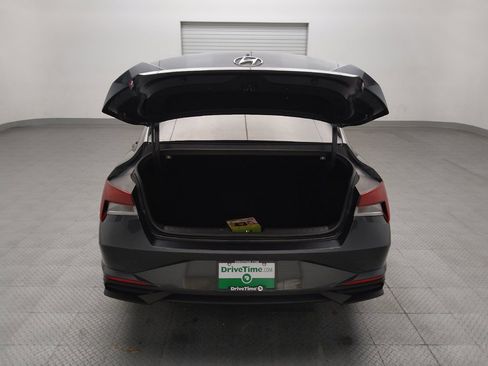 Used 2023 Hyundai Elantra SEL FWD image 29