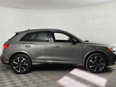 Used 2025 Audi Q3 2.0T Premium Plus image 8