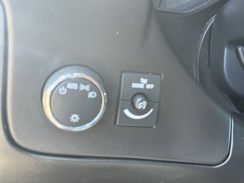 Used 2024 Chevrolet Express 2500 w/ Driver Convenience Package image 19