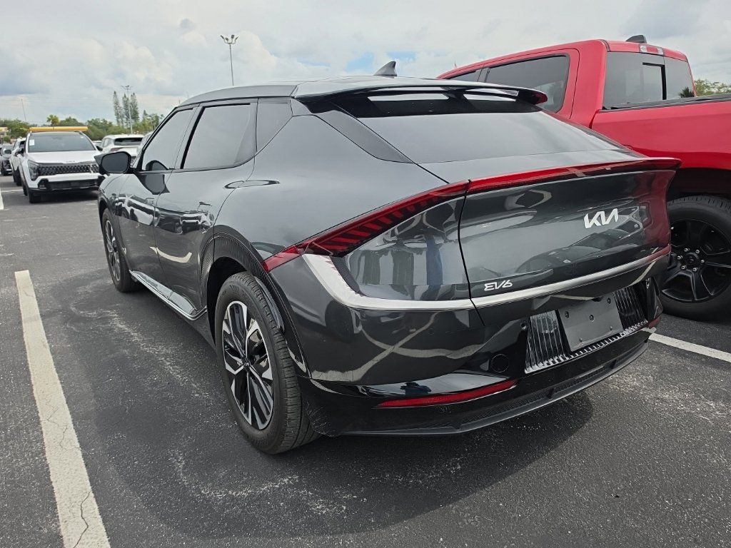 Used 2024 Kia EV6 Wind w/ Wind Technology Package RWD image 12