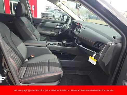 New 2026 Nissan Rogue SV AWD/4WD image 26