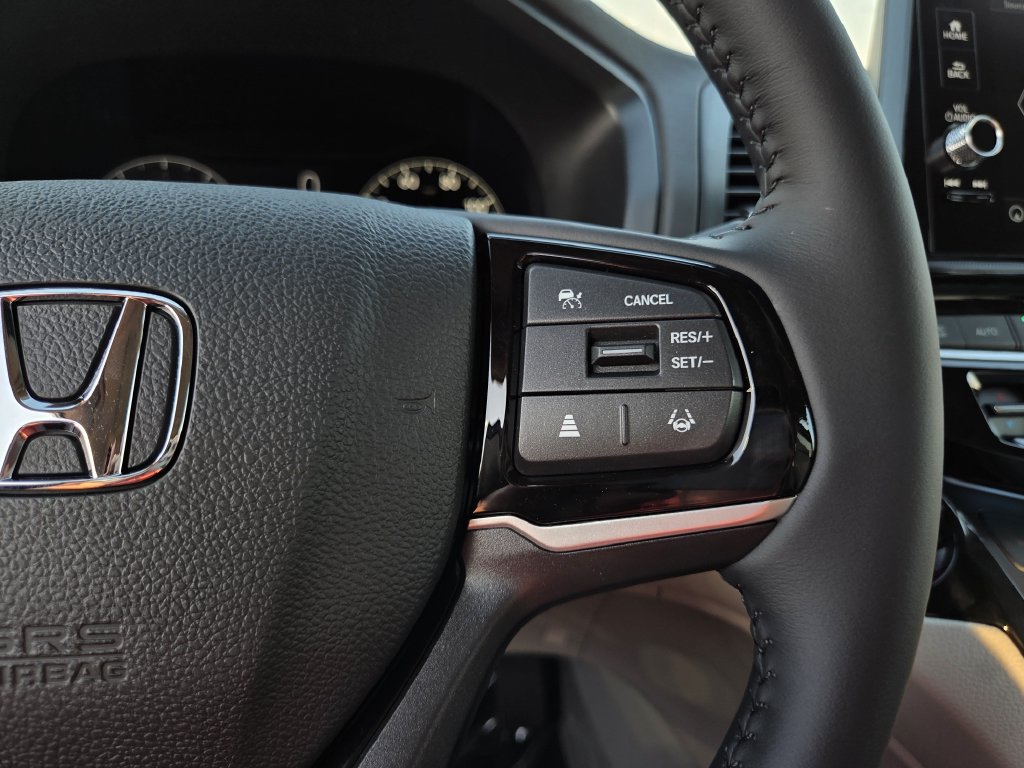 New 2027 Honda Odyssey Touring image 24