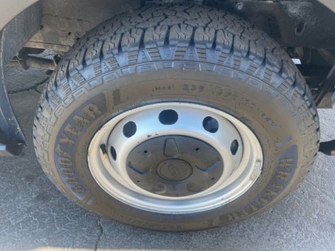 Used 2019 Ford Transit 250 148 High Roof Extended image 20