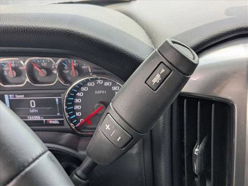 Used 2018 Chevrolet Silverado 1500 LT w/ All Star Edition AWD/4WD image 11