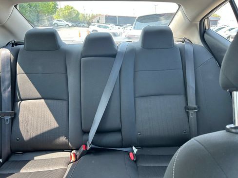 Used 2025 Nissan Altima 2.5 SV FWD image 27
