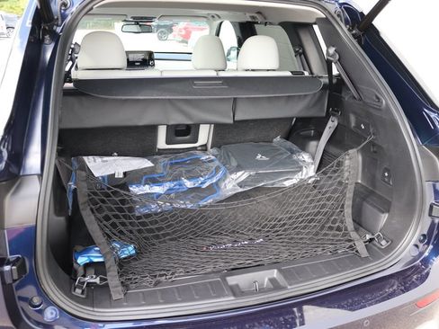 Used 2025 Mitsubishi Outlander 4WD Plug-In Hybrid image 28