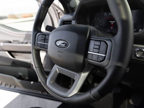 Used 2025 Ford F150 Lariat image 29