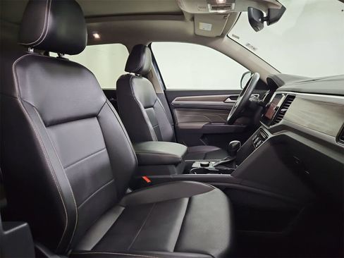 Used 2021 Volkswagen Atlas SEL image 23