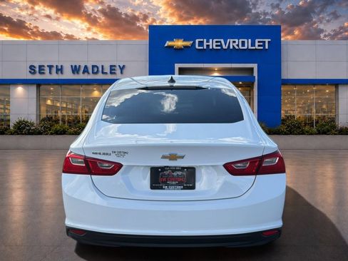 Used 2023 Chevrolet Malibu LS FWD image 6