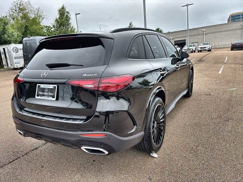 Used 2025 Mercedes-Benz GLC 350e 4MATIC image 8