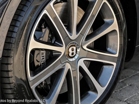 Used 2020 Bentley Continental GT image 7