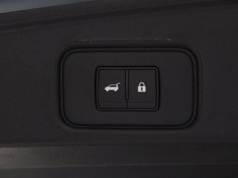 New 2026 Nissan Pathfinder Platinum w/ Cargo Package FWD image 21
