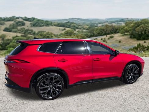 Used 2025 Toyota Crown Signia w/ Advanced Technology Package AWD/4WD image 11