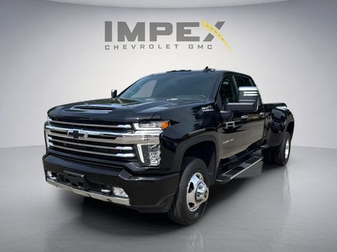 Used 2023 Chevrolet Silverado 3500 High Country AWD/4WD image 1