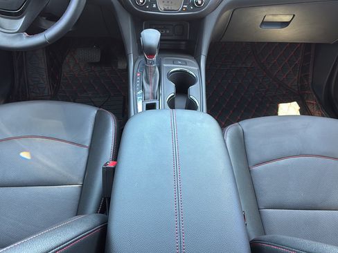 Used 2024 Chevrolet Equinox RS w/ RS Leather Package FWD image 22