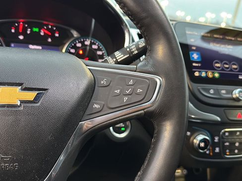 Used 2019 Chevrolet Equinox Premier image 19