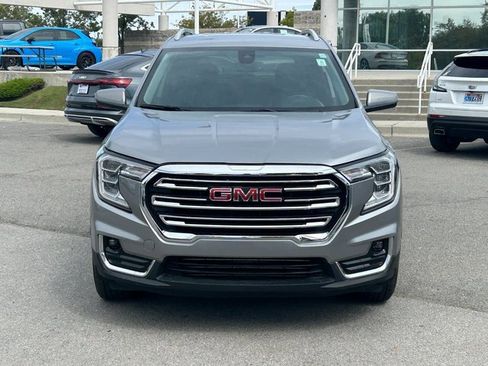 Used 2024 GMC Terrain SLT image 10