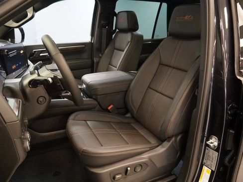 New 2026 Chevrolet Tahoe High Country image 3