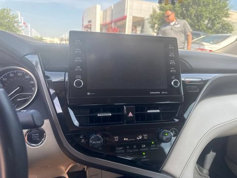 Used 2023 Toyota Camry XLE FWD image 12