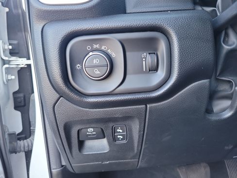 Used 2022 RAM 1500 Big Horn image 31