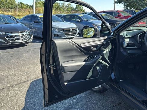 Used 2025 Subaru Outback Touring w/ Popular Package #2 image 11