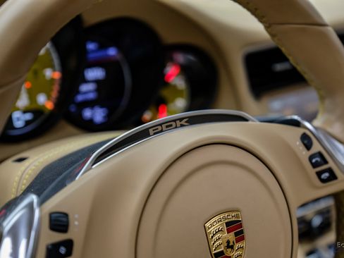 Used 2014 Porsche 911 Turbo S AWD/4WD image 50