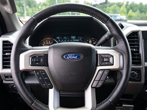 Used 2018 Ford F150 Lariat w/ Equipment Group 501A Mid AWD/4WD image 27