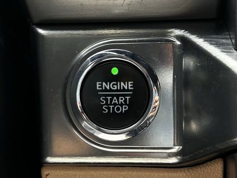 Used 2023 Ford F150 Lariat w/ Trailer Tow Package AWD/4WD image 24