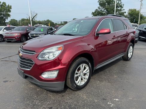 Used 2017 Chevrolet Equinox LT w/ Convenience Package FWD image 1