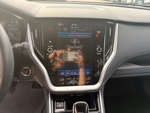 Used 2022 Subaru Outback Premium image 34