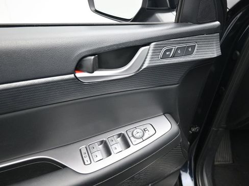 Used 2023 Hyundai Palisade Limited w/ Cargo Package image 11