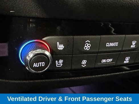 Used 2019 Buick Enclave Premium w/ Experience Buick Package image 21