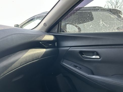 Used 2023 Nissan Sentra SV image 22