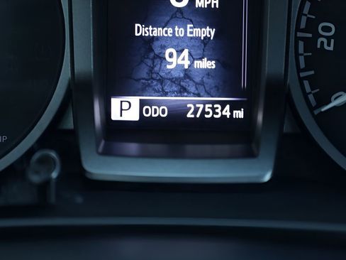 Certified 2022 Toyota Tacoma TRD Sport w/ TRD Premium Sport Package image 32