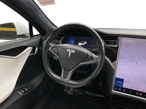 Used 2018 Tesla Model S 75D AWD/4WD image 10