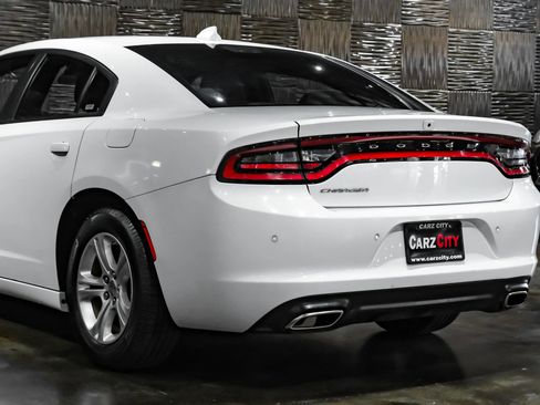 Used 2023 Dodge Charger SXT RWD image 13