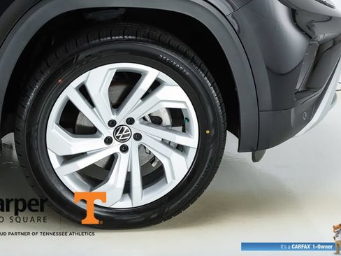 Used 2022 Volkswagen Atlas SE w/ Panoramic Sunroof Package FWD image 14
