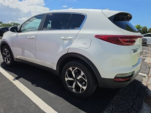 Certified 2022 Kia Sportage LX FWD image 14