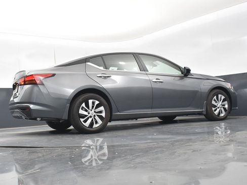 New 2025 Nissan Altima 2.5 S image 41