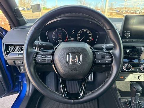 Used 2023 Honda Civic Sport image 24