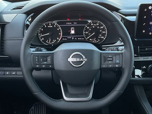 New 2026 Nissan Pathfinder SV image 21