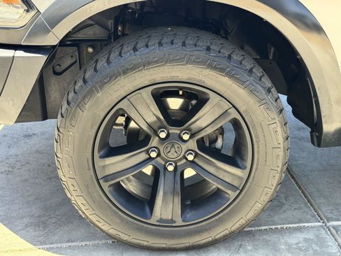 Used 2021 RAM 1500 Warlock w/ Electronics Group AWD/4WD image 10