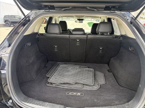 Used 2021 MAZDA CX-5 Touring image 29