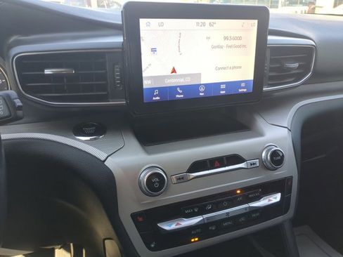 Used 2023 Ford Explorer XLT w/ Equipment Group 202A image 13