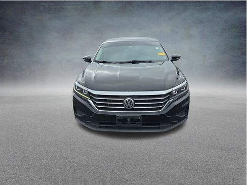 Used 2020 Volkswagen Passat 2.0T SE FWD image 16